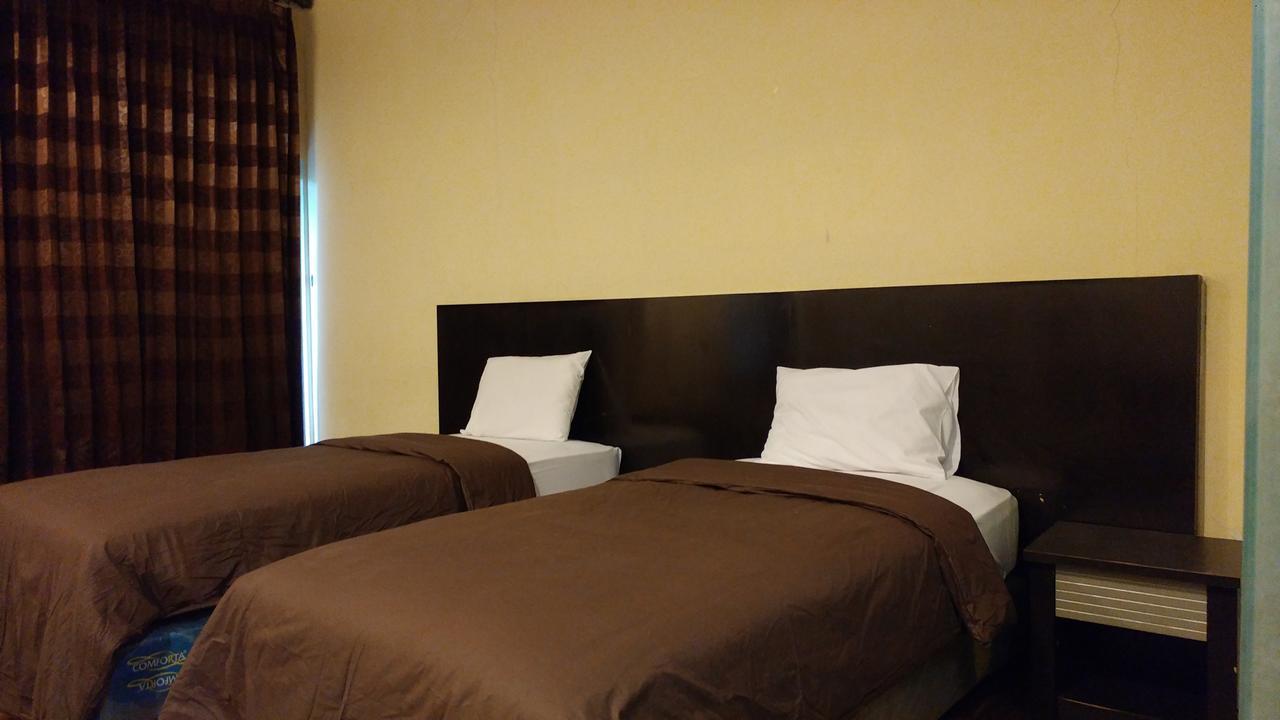 Quint Hotel Манадо Экстерьер фото